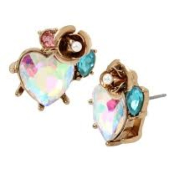 Betsey Johnson Jewelry - Betsey Johnson HEART & ROSE CLUSTER STUD EARRINGS